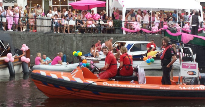 Reddingsbrigade Dordrecht Beveiliging Canal Pride Amsterdam