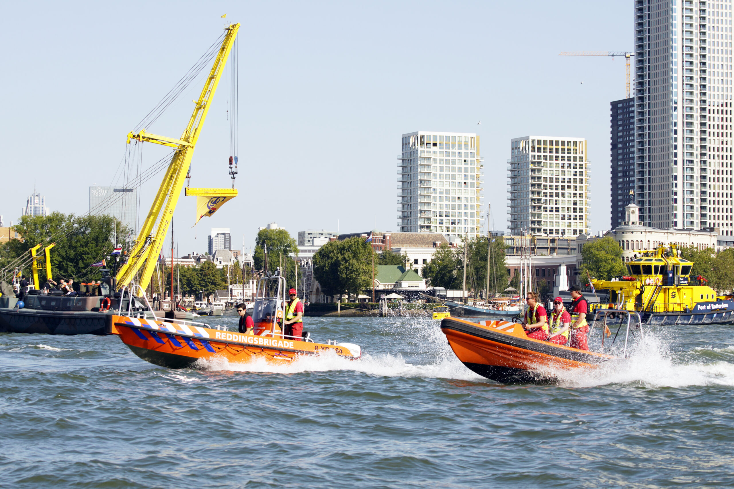 Dordtse Reddingsbrigade op de Wereldhavendagen in Rotterdam